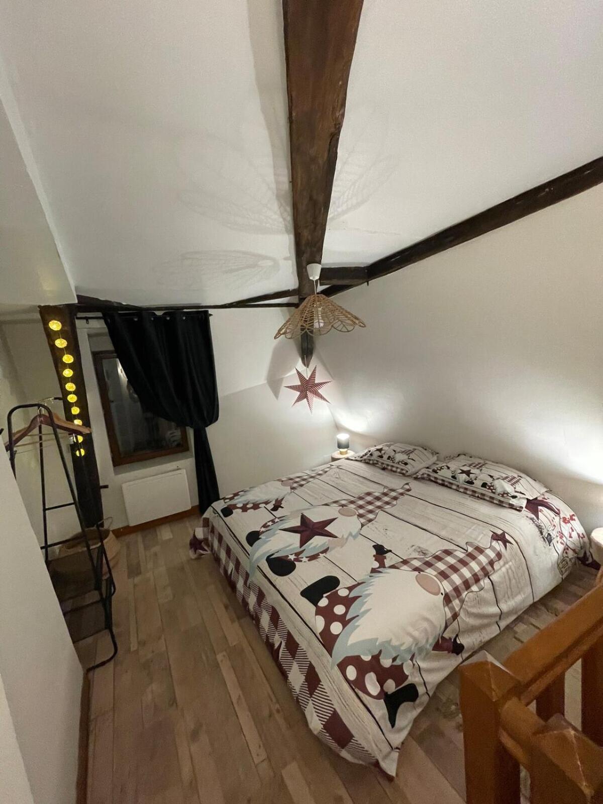 אבלון "La Petite Maison" Triplex Au Centre Ville - Les Terres Du Roy מראה חיצוני תמונה