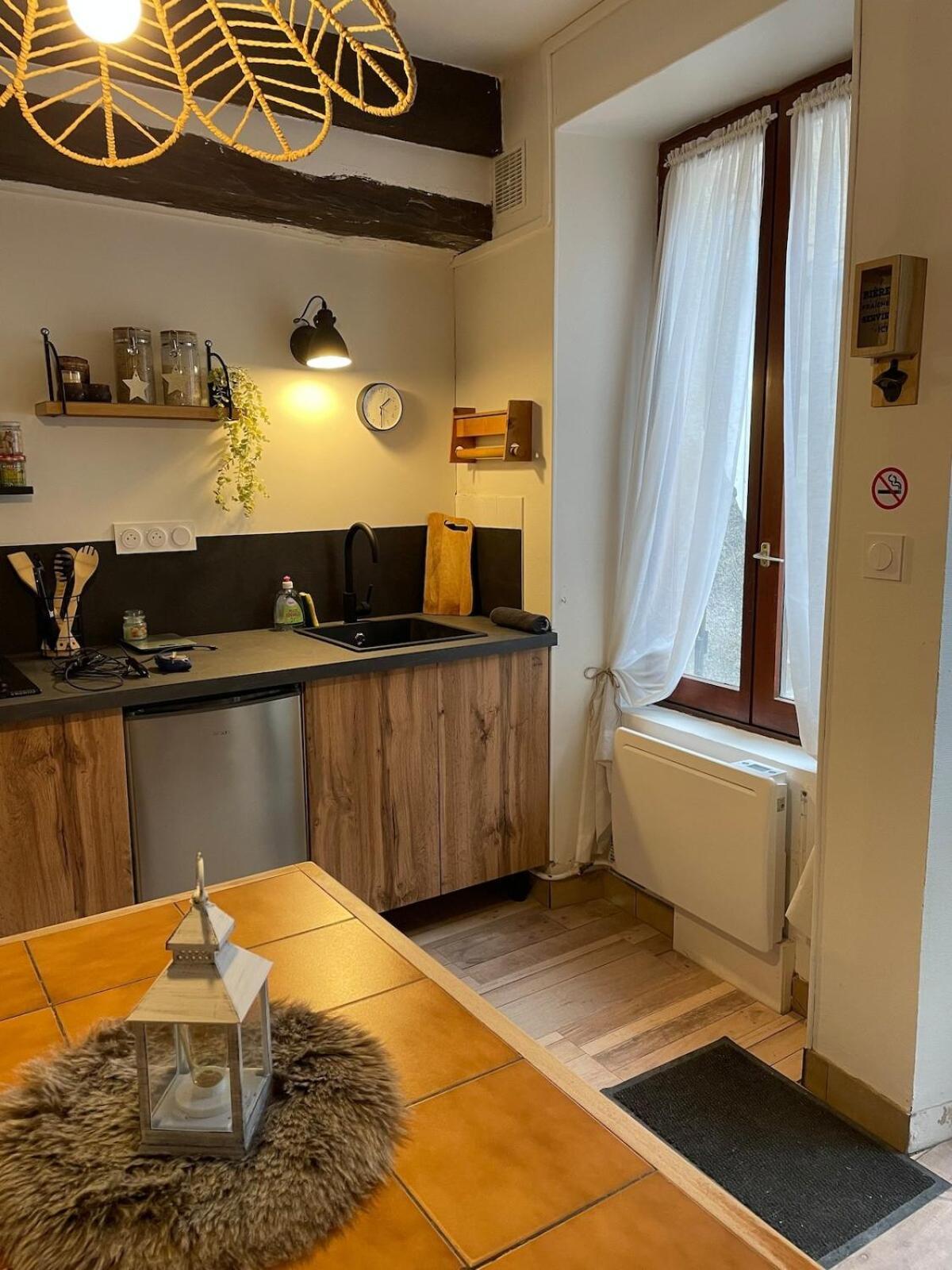 אבלון "La Petite Maison" Triplex Au Centre Ville - Les Terres Du Roy מראה חיצוני תמונה