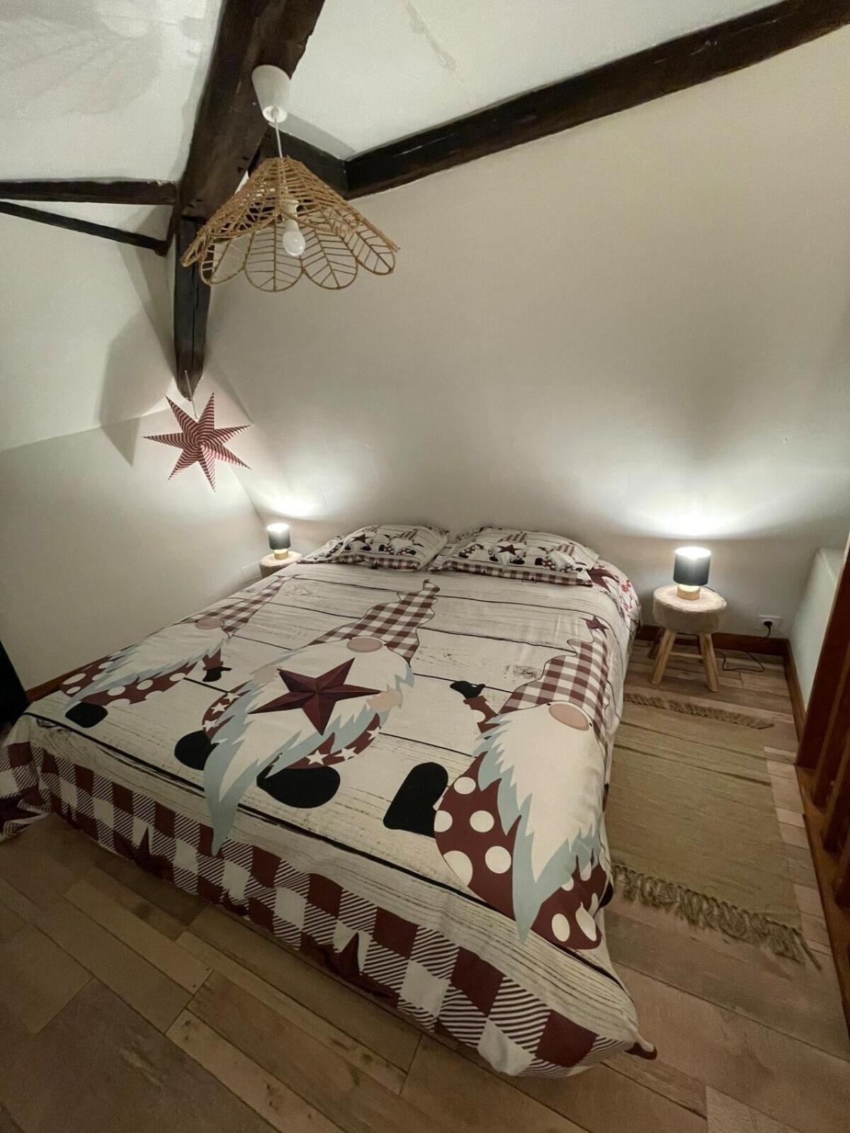 אבלון "La Petite Maison" Triplex Au Centre Ville - Les Terres Du Roy מראה חיצוני תמונה